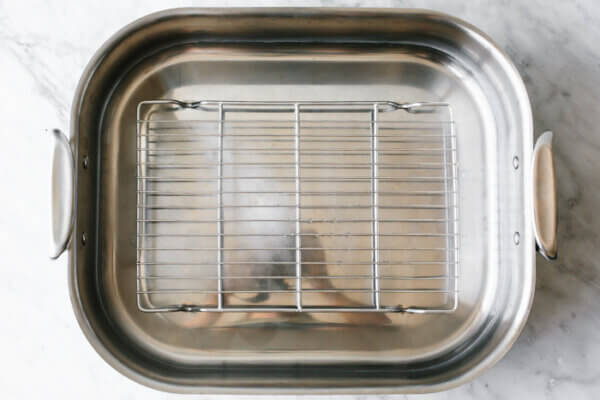 A roasting tray for honey baked ham